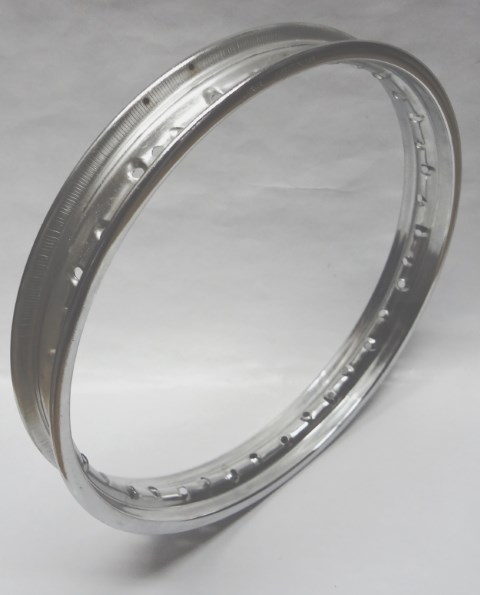 LLANTA 16 x 250/275............36R(16 x 1.60)SUNIK